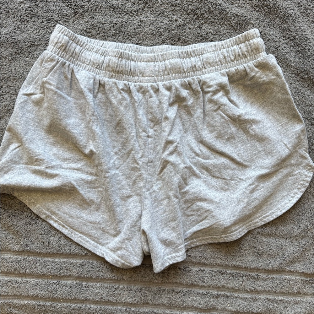 Rebel Sky light gray elastic waist w/drawstring at waist shorts-size L